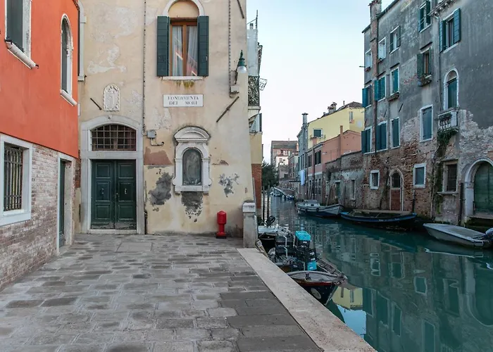 Canaletto Apartments